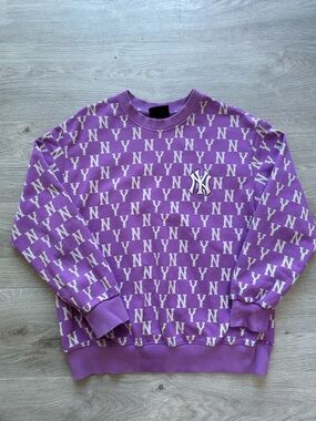 MLB Korea NY Yankees Monogram Allover Overfit Sweatshirt